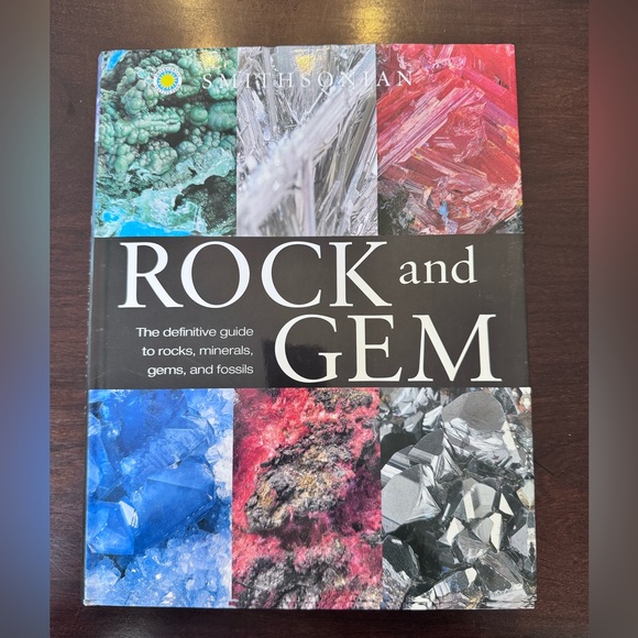 Smithsonian Rock and Gem Guide Book.  Geology. Hardcover - Picture 1 of 6